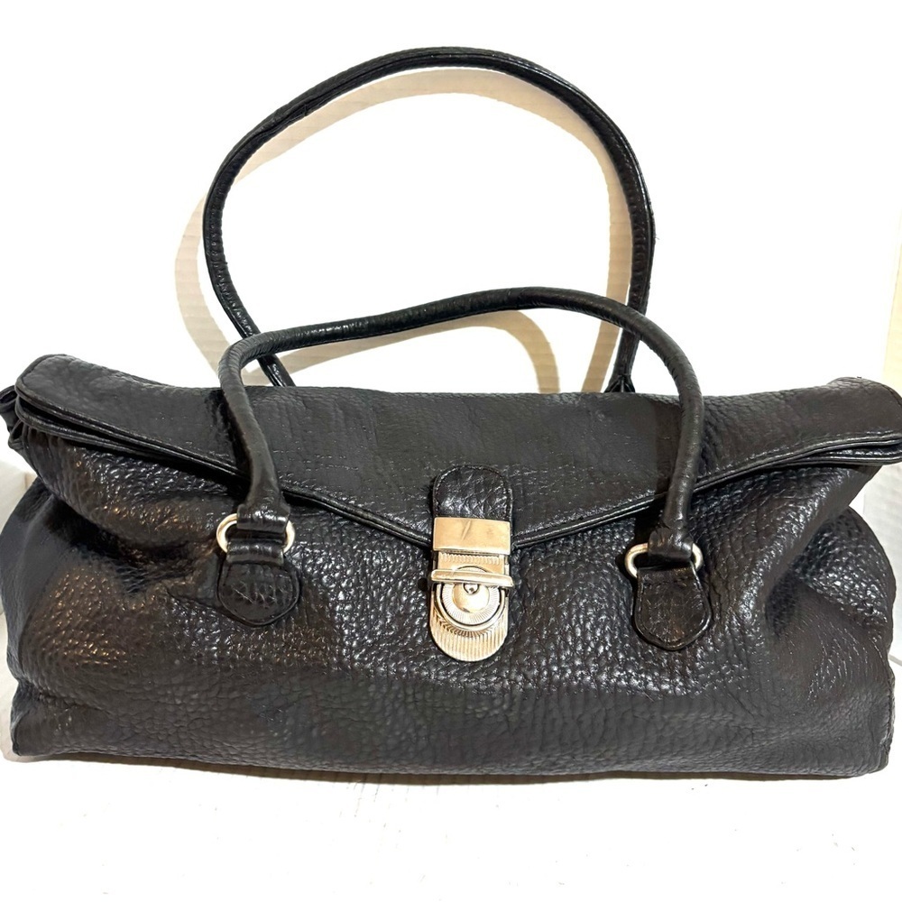 Elegant Black Leather Handbag